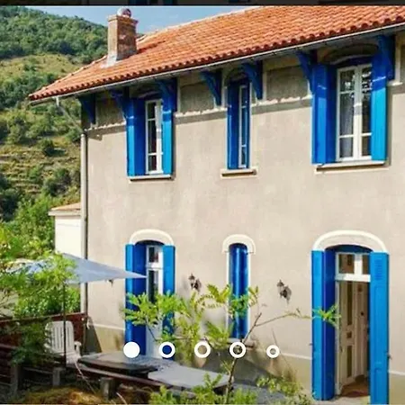 Charming In A Beautiful Setting Casa vacanze